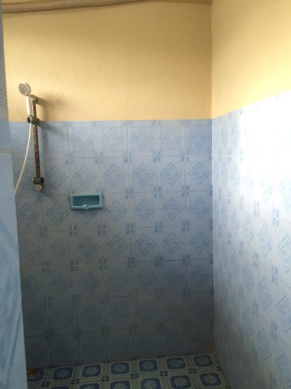 Ray Homestay Batununggul Exterior foto