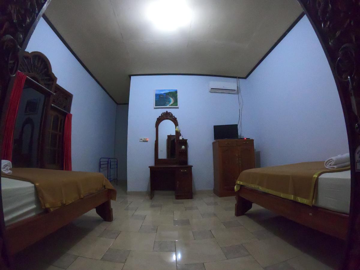 Ray Homestay Batununggul Exterior foto